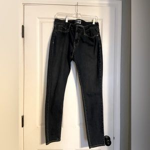 Signature Levi Strauss Modern Skinny Jeans
